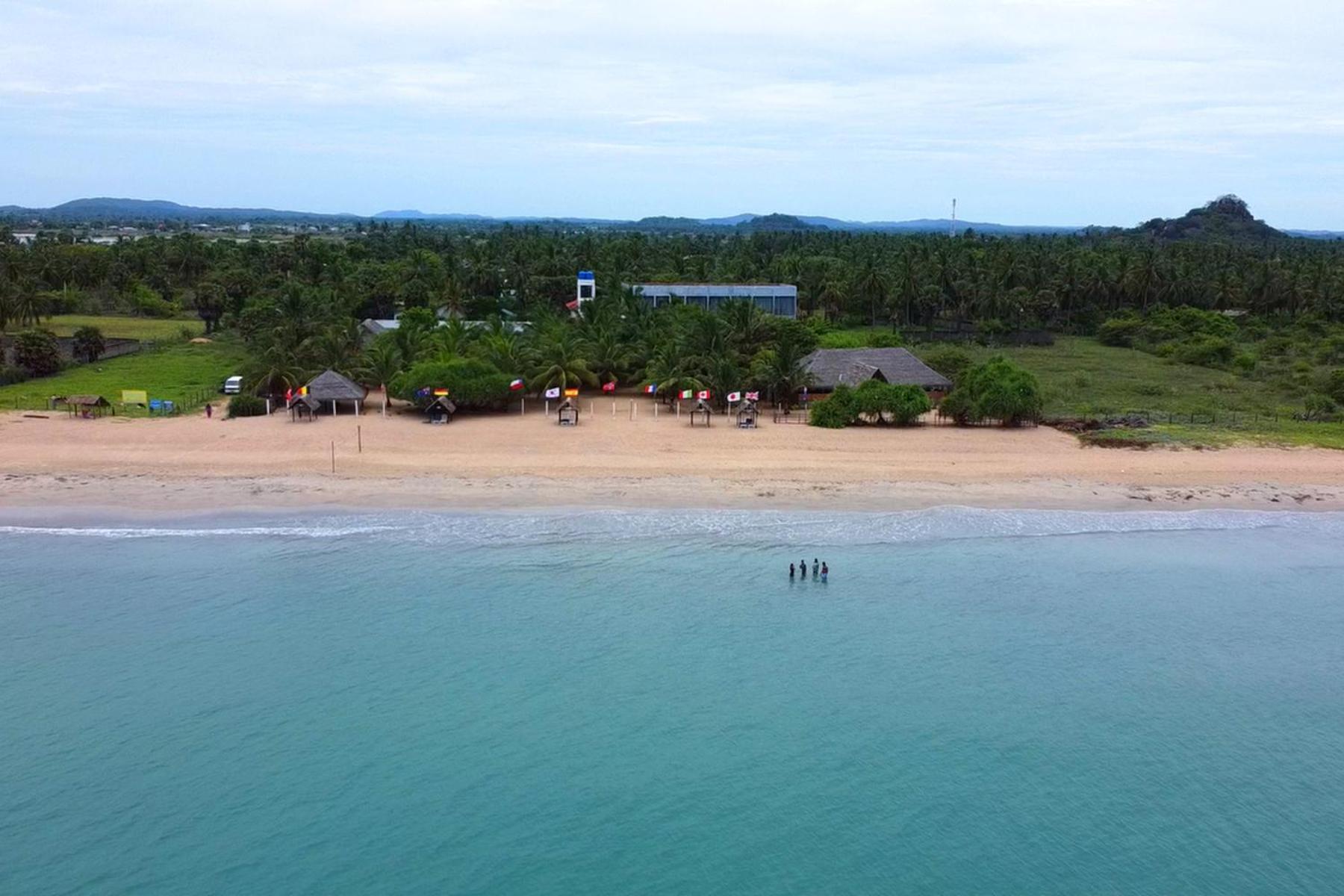 Nn Beach Resort & Spa Nilaveli Esterno foto